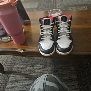 Jordan 1s Size 6 Red black and white